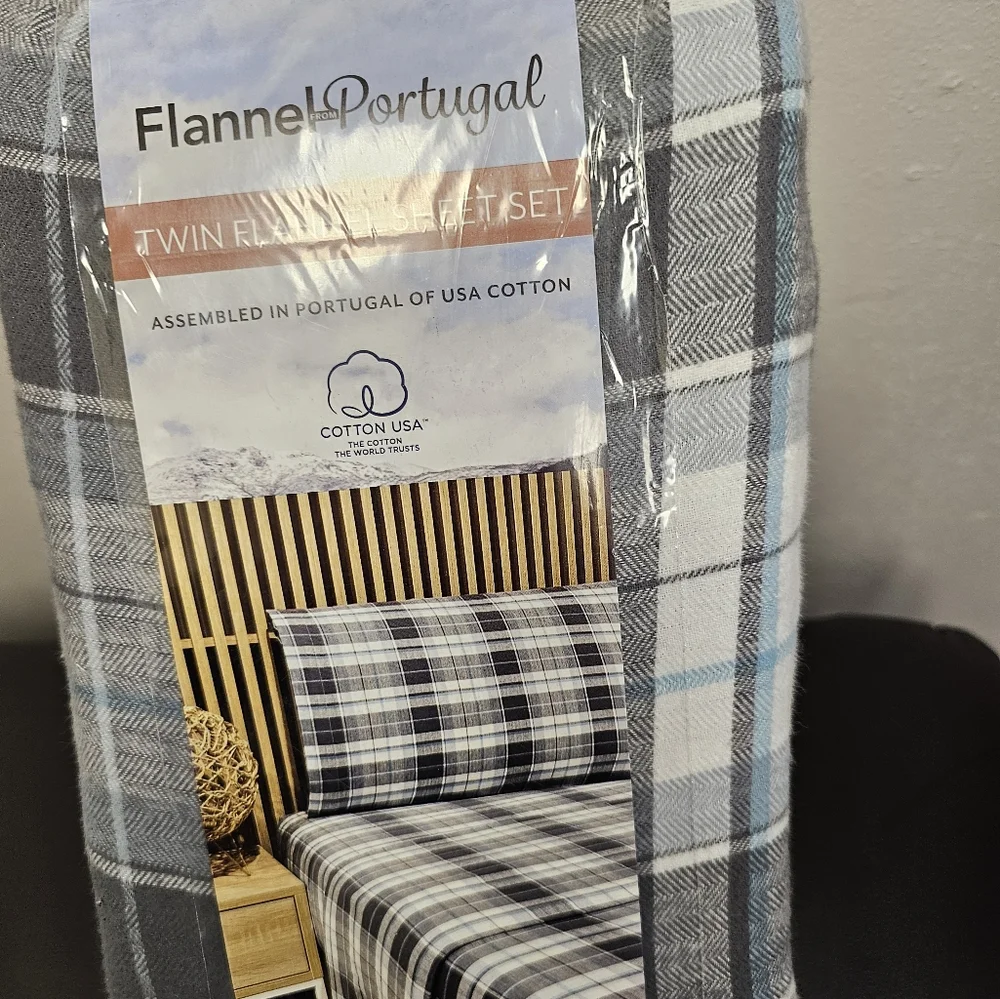 Portuguese Flannel 3-piece Sheet Set, Twin, NWT, gray plaid